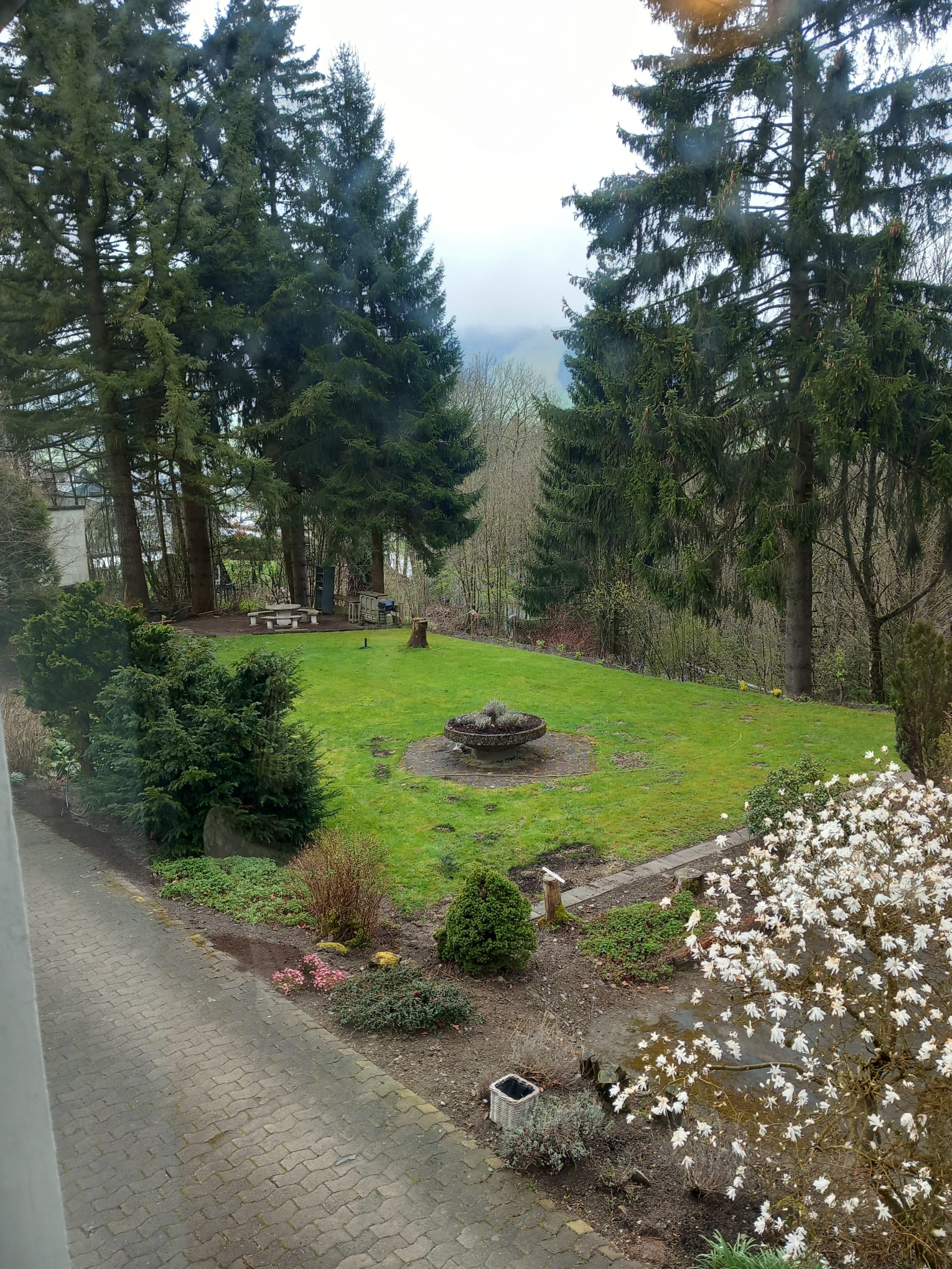 Garten der Pension Haus am Hirschsprung in Willingen